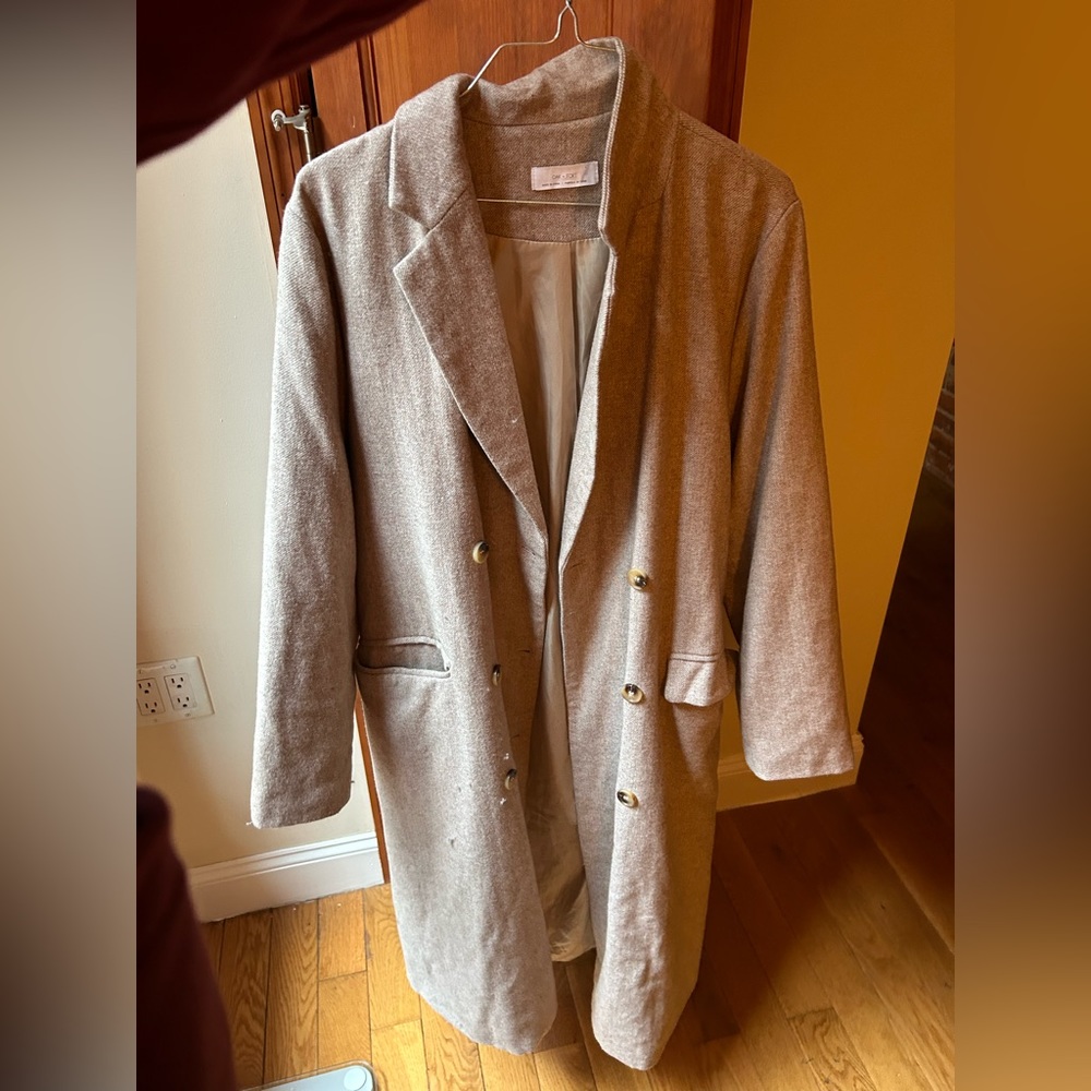 Oak + Fort Cream Peacoat